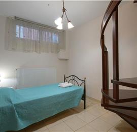 7 bedroom seaside villa with pool, Kassiopi, sleeps 13